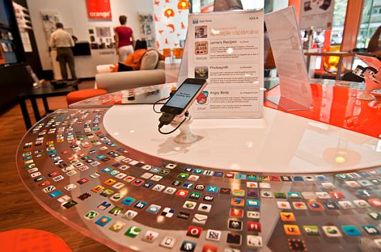 Orange Shop Shop 28 large Design nou pentru magazinele Orange
