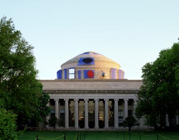 MIT Massachusetts Institute of Technology MIT Încă un program de mentorat pentru manageri, cu profesori de la MIT