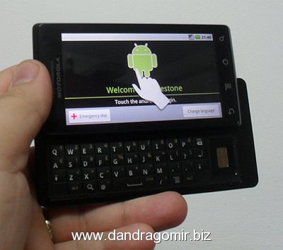 Motorola Droid Milestone in Romania - hands on