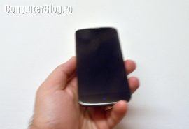 LG Nexus 4 0005