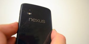 LG Nexus 4 0023