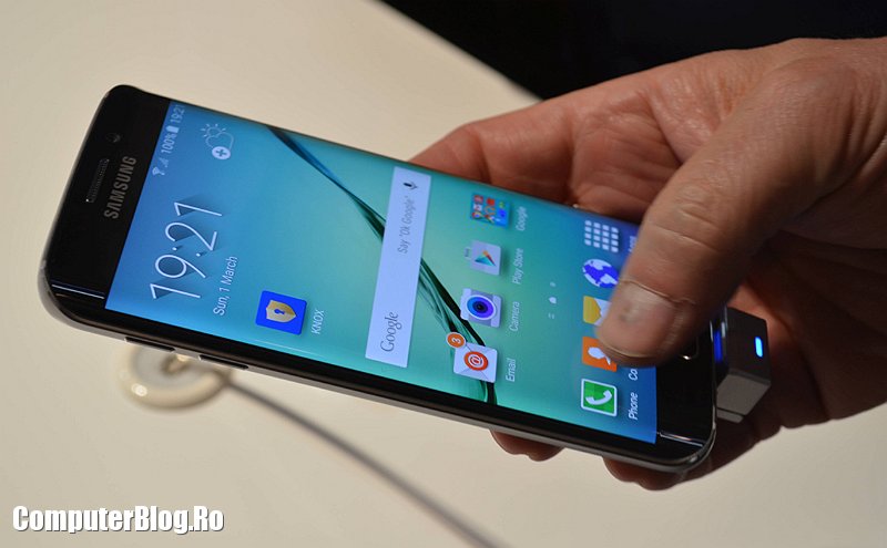Samsung Galaxy S6 hands on at MWC 2015 (42)