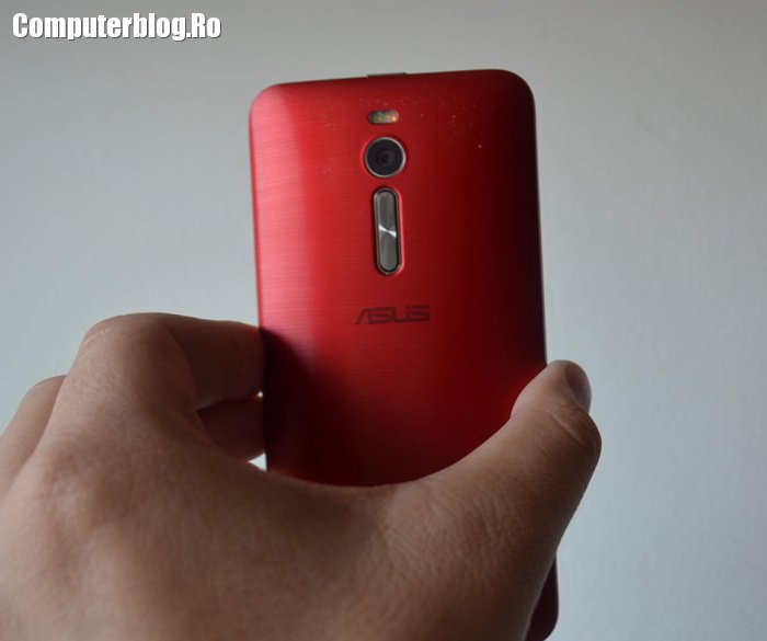 Asus-Zenfone-2-10