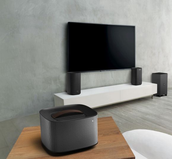 Philips_Fidelio_wireless_surround_cinema_speakers_E6_image2