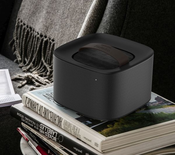 Philips_Fidelio_wireless_surround_cinema_speakers_E6_image3