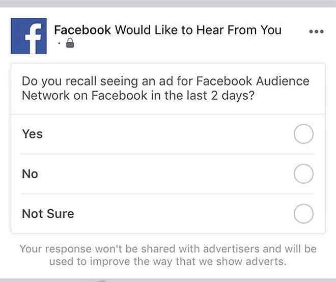 sondaj facebook reclame