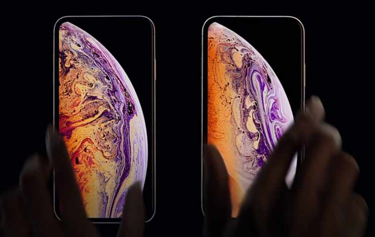 iphone XS and XR