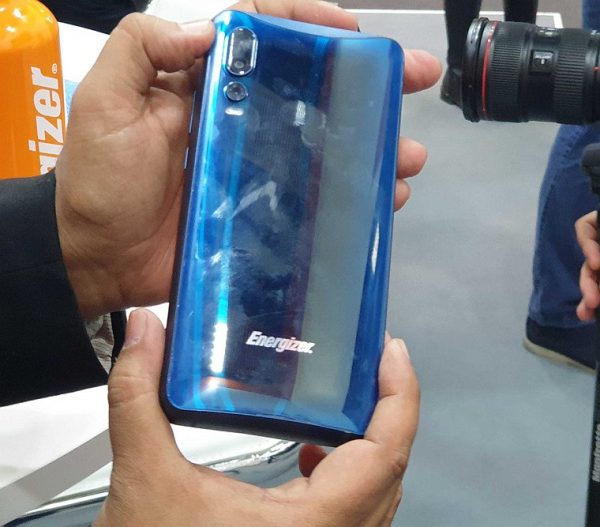 Energizer Power Max P18K Pop: Un Móvil Con 18.000 MAh De Batería (2025