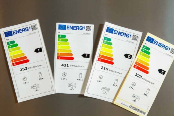 noi etichete de eficienta energetica