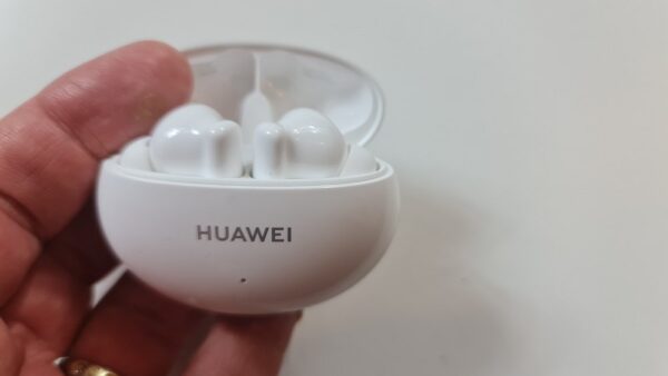 Huawei FreeBuds 4i
