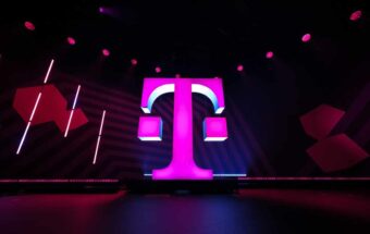 Telekom Mobile își schimbă logoul