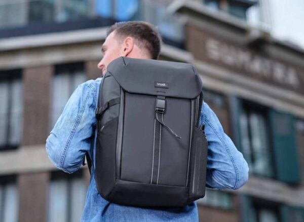 rucsac de gaming din pet-uri reciclate